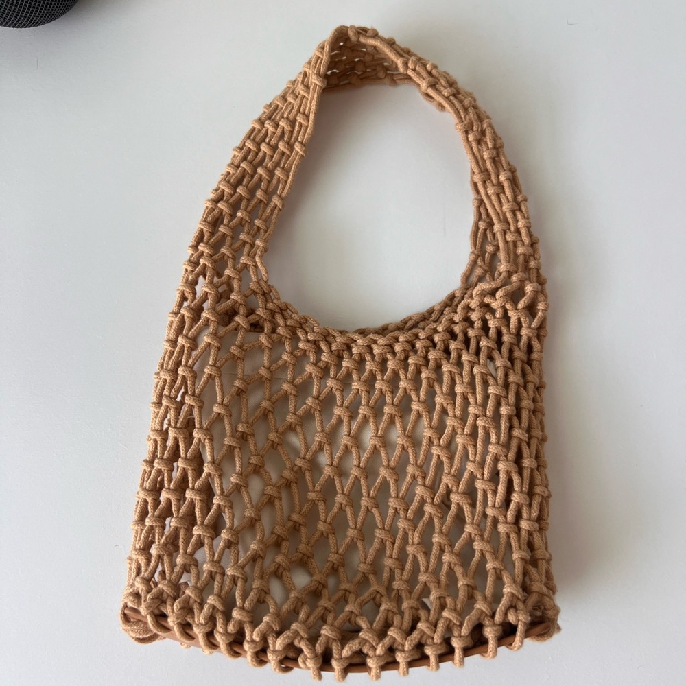 Beachy tote - Picture 2 of 4